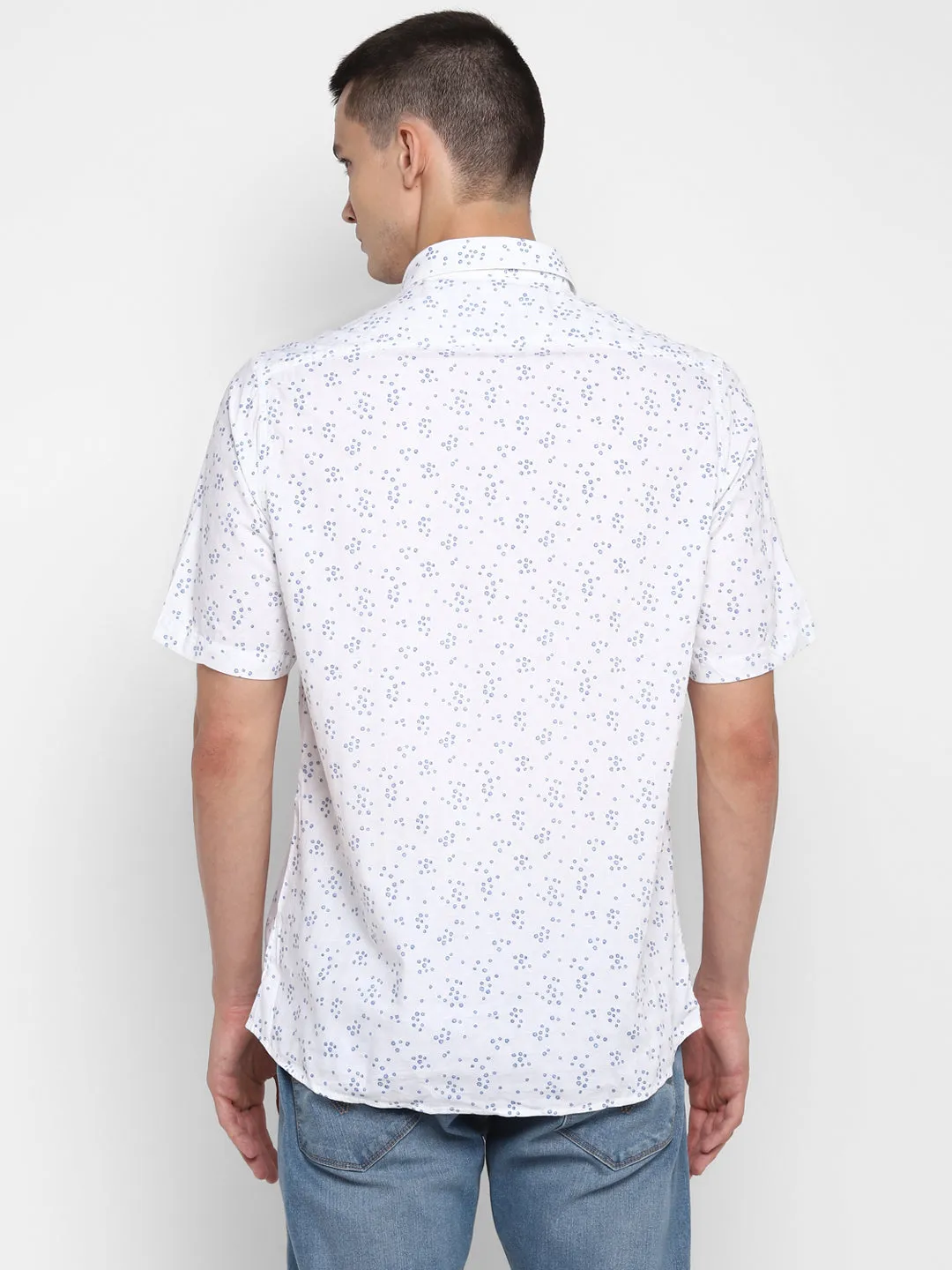 100% Cotton White Printed Slim Fit Half Sleeve Casual Shirt