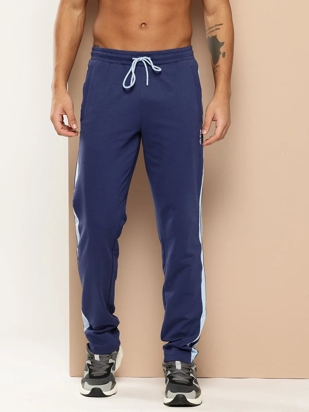 Alcis Men Stand-Out Track Pant