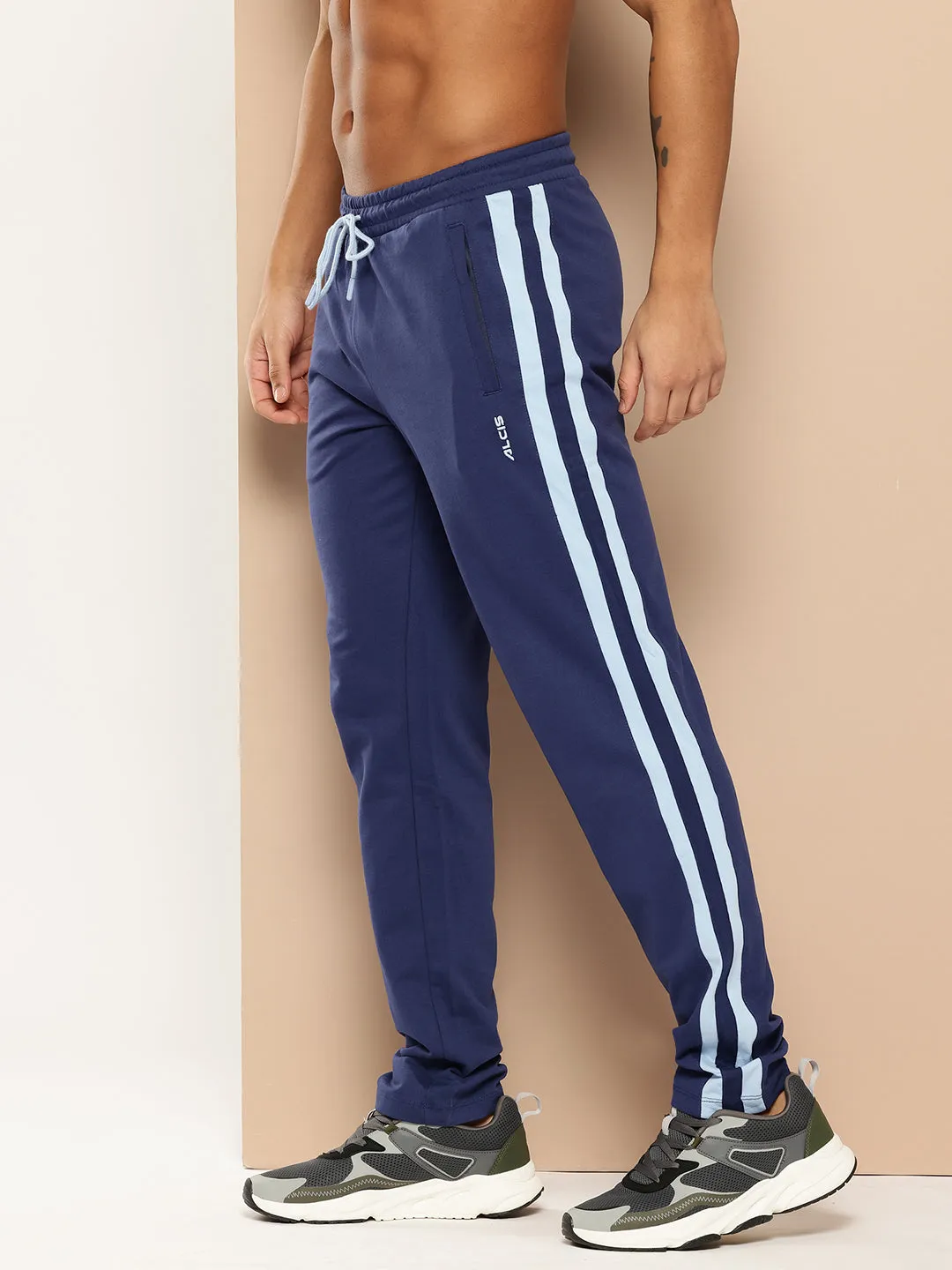 Alcis Men Stand-Out Track Pant