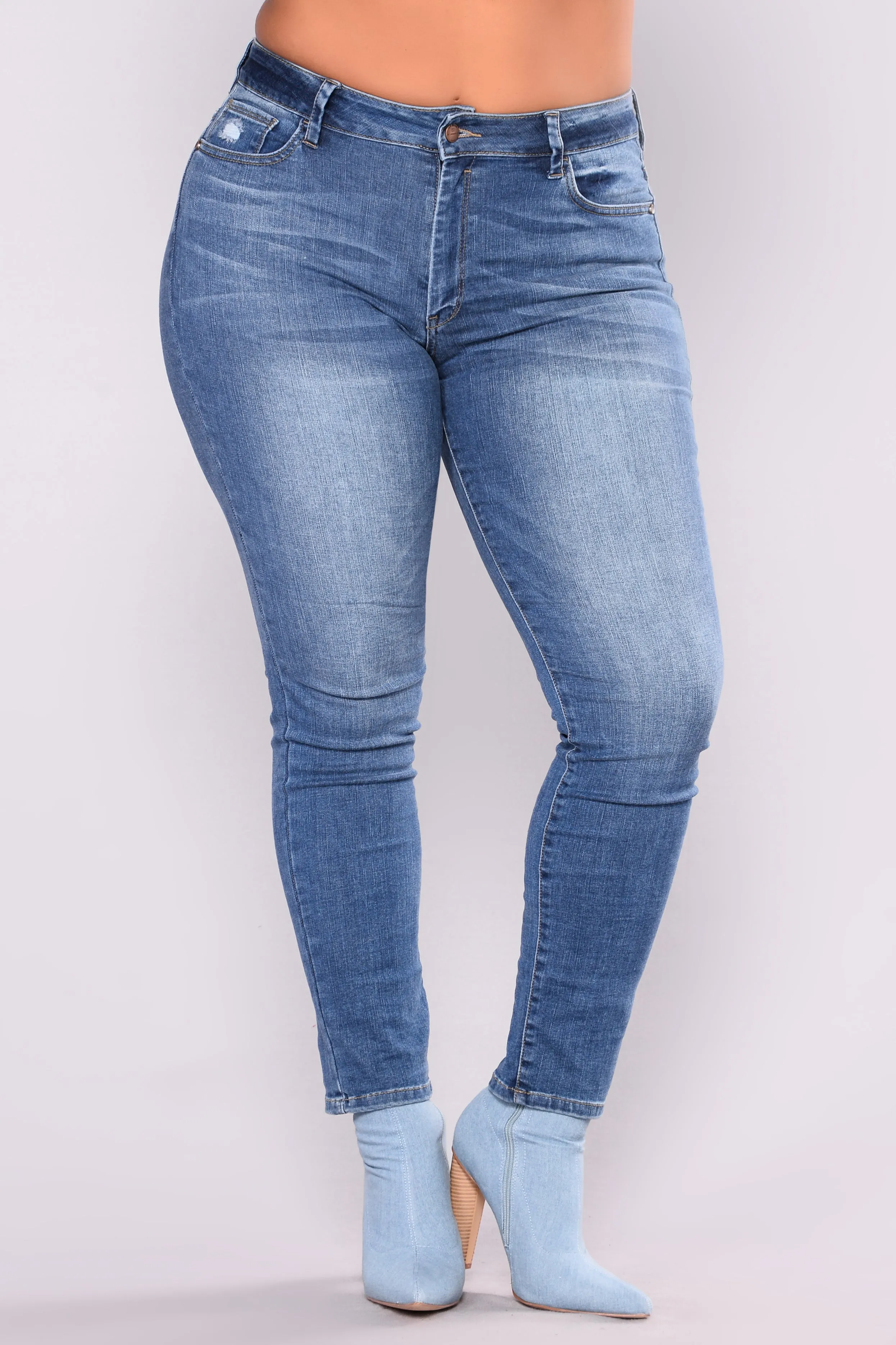 Araceli Skinny Jeans - Medium Blue Wash