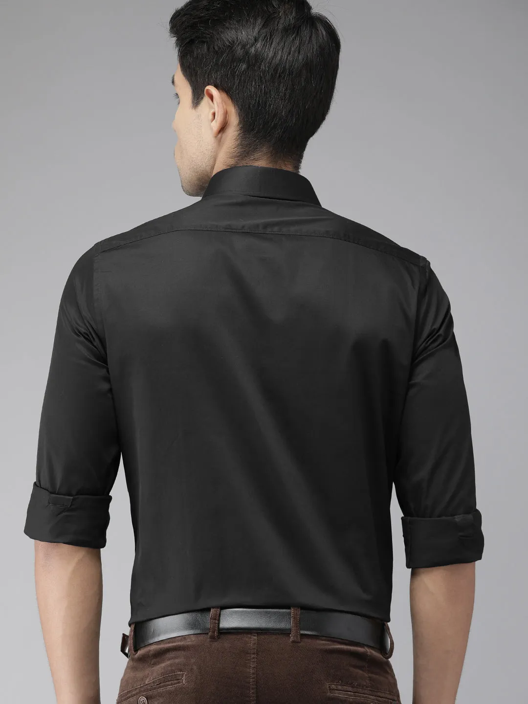 Black Cotton Solid Slim Fit Shirts