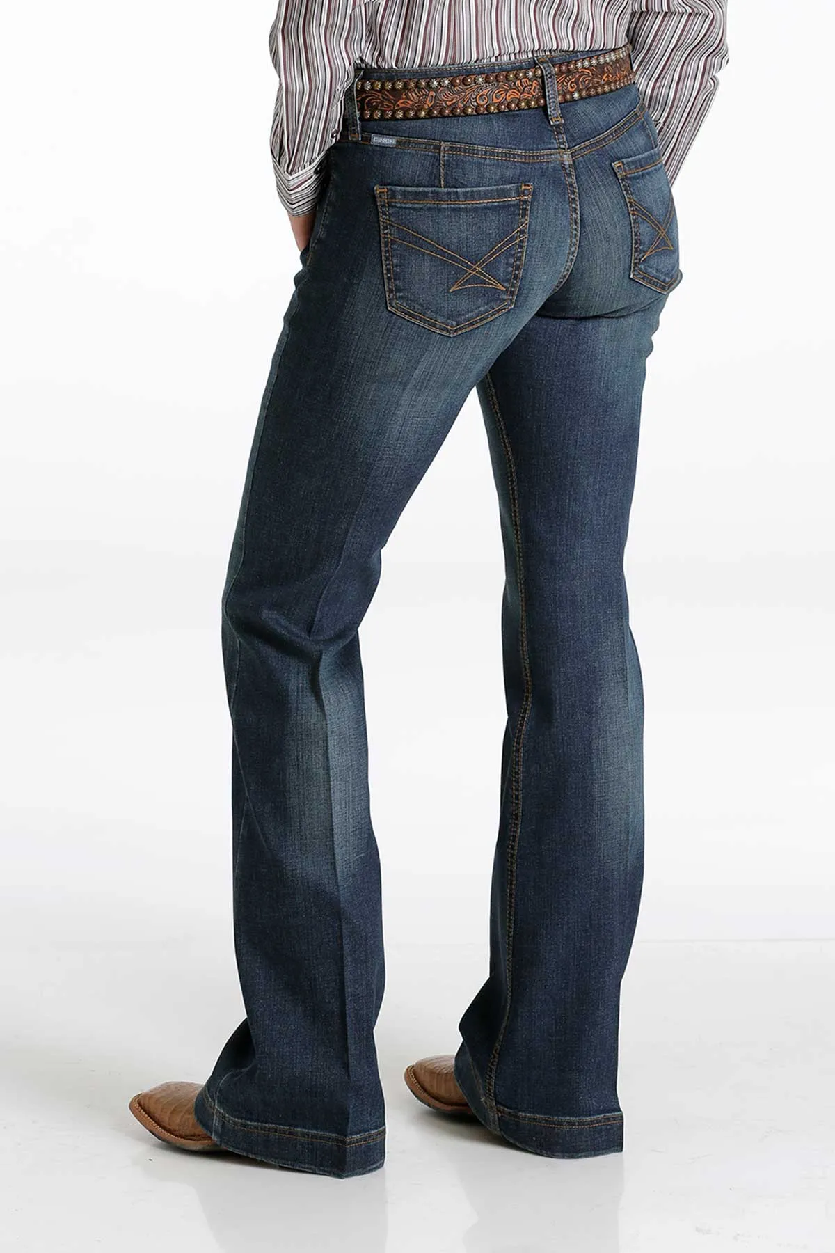 Cinch Women's Slim Fit Lynden Jean- Dark Stonewash