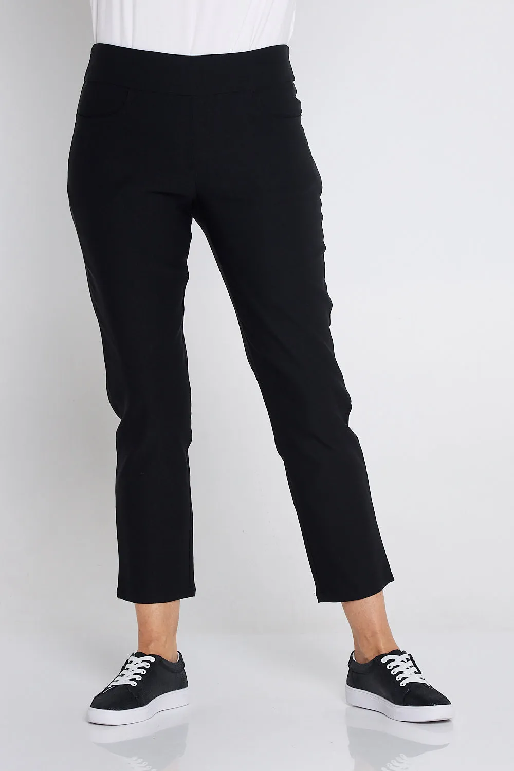 Dana Bengaline Capri Pants - Black