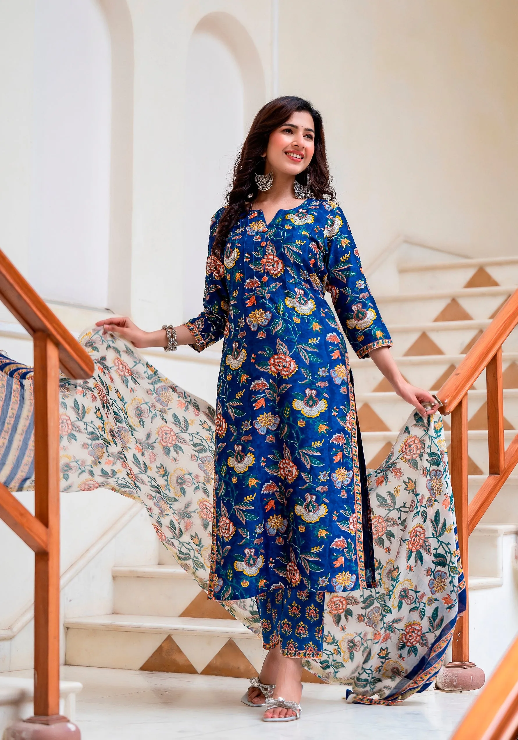 Falak Chintz block Print Pintuck Chanderi Suit Set