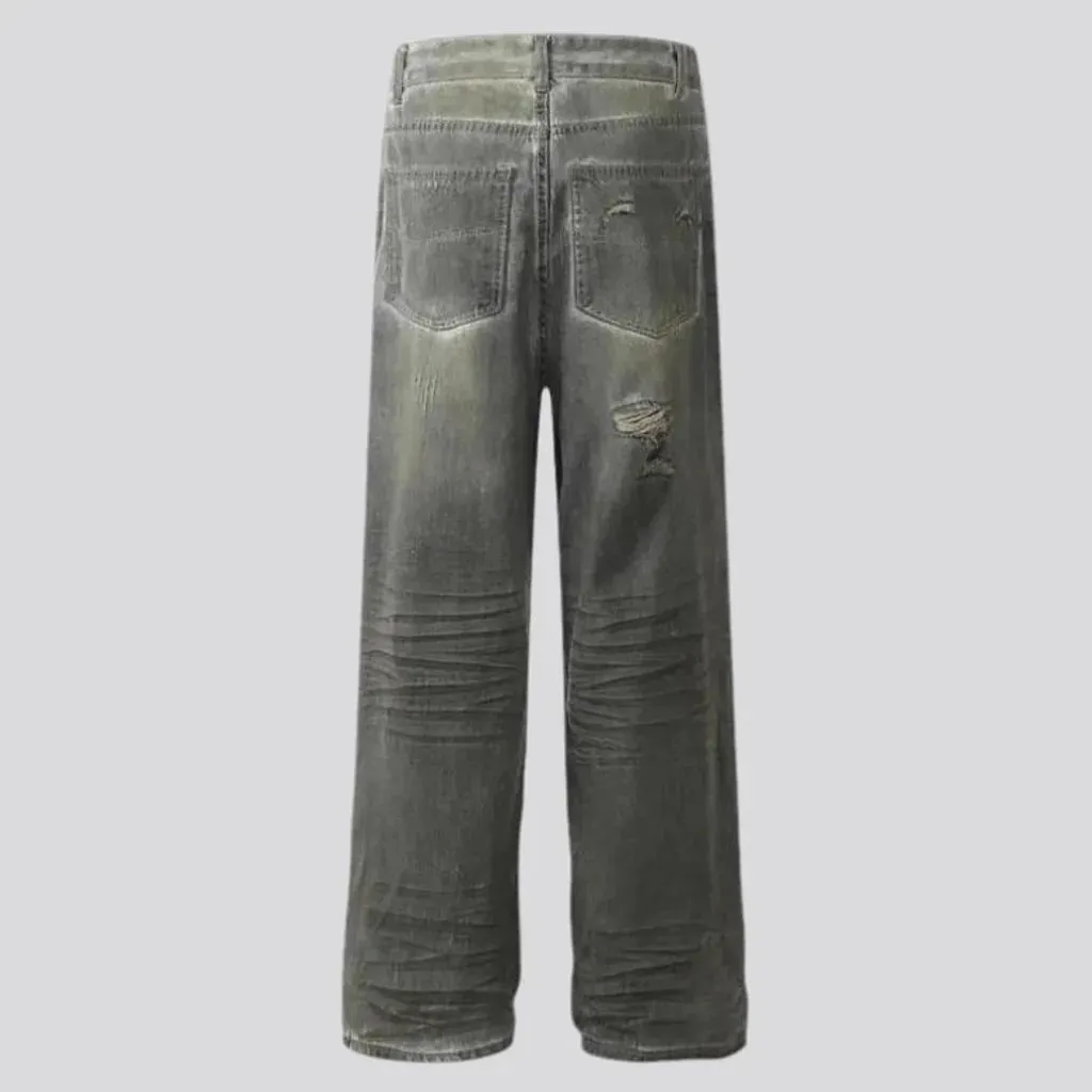 Grunge street style mid-rise men's jeans