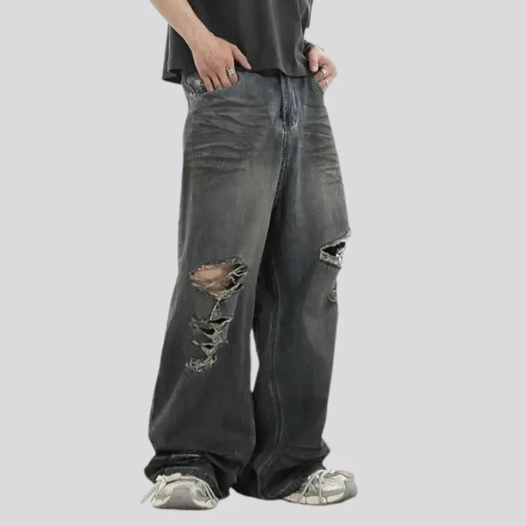 Grunge street style mid-rise men's jeans