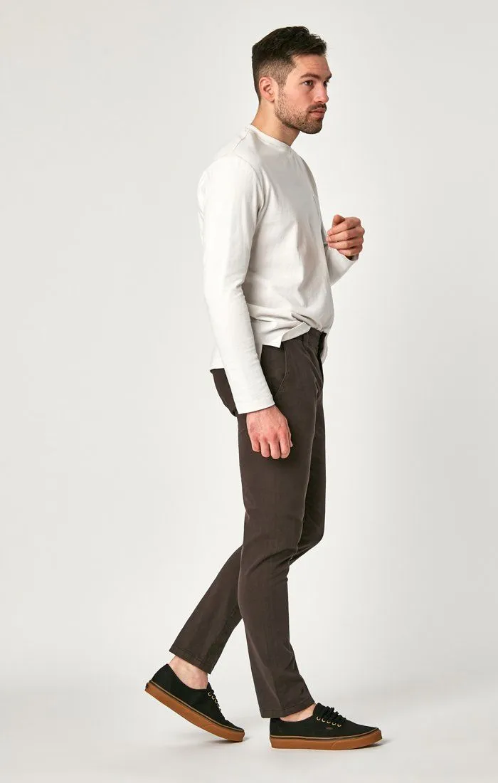 JOHNNY SLIM CHINO IN BLACK COFFEE SATEEN