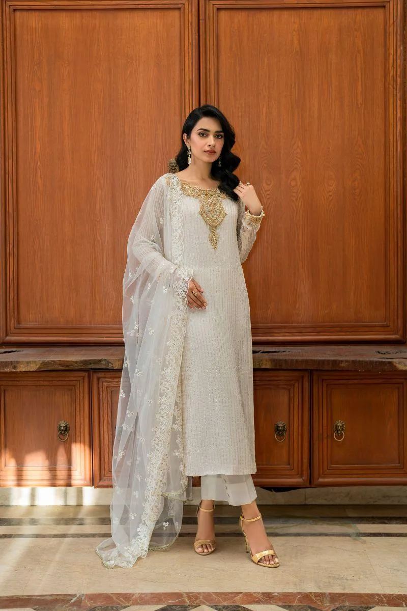 Natasha Kamal - Kiani - white gala - Embroidered Chiffon lined with crepe de chin - 3 Piece