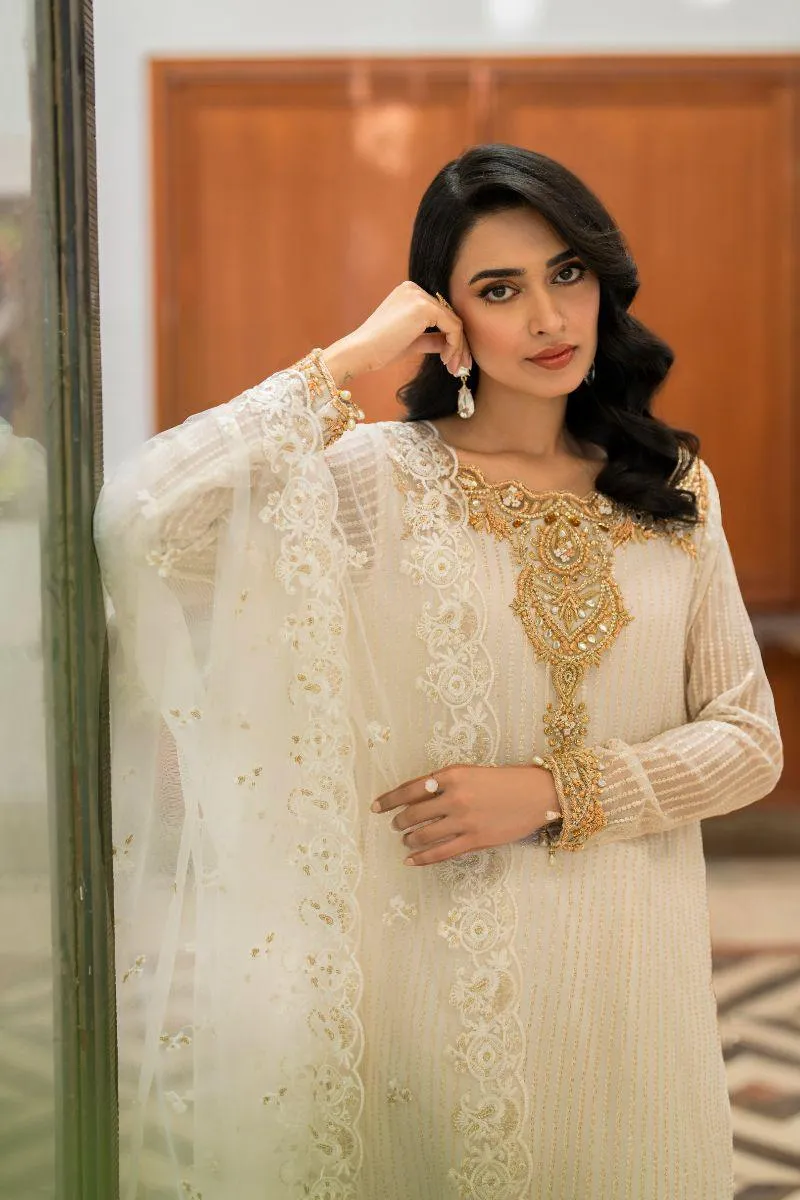 Natasha Kamal - Kiani - white gala - Embroidered Chiffon lined with crepe de chin - 3 Piece