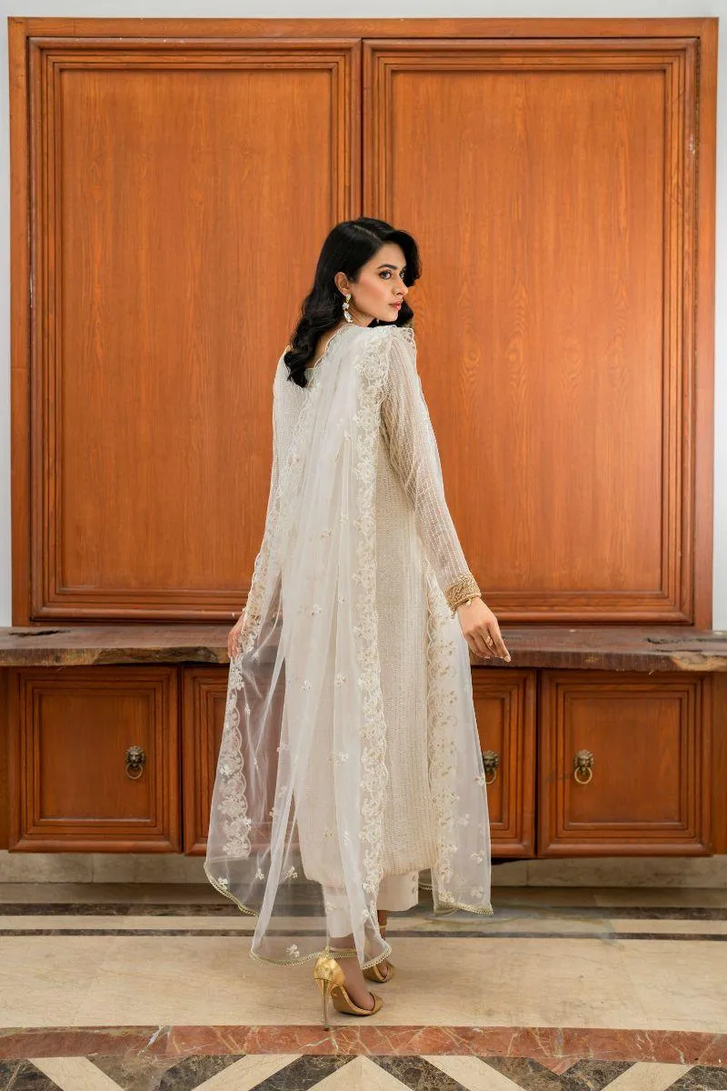 Natasha Kamal - Kiani - white gala - Embroidered Chiffon lined with crepe de chin - 3 Piece