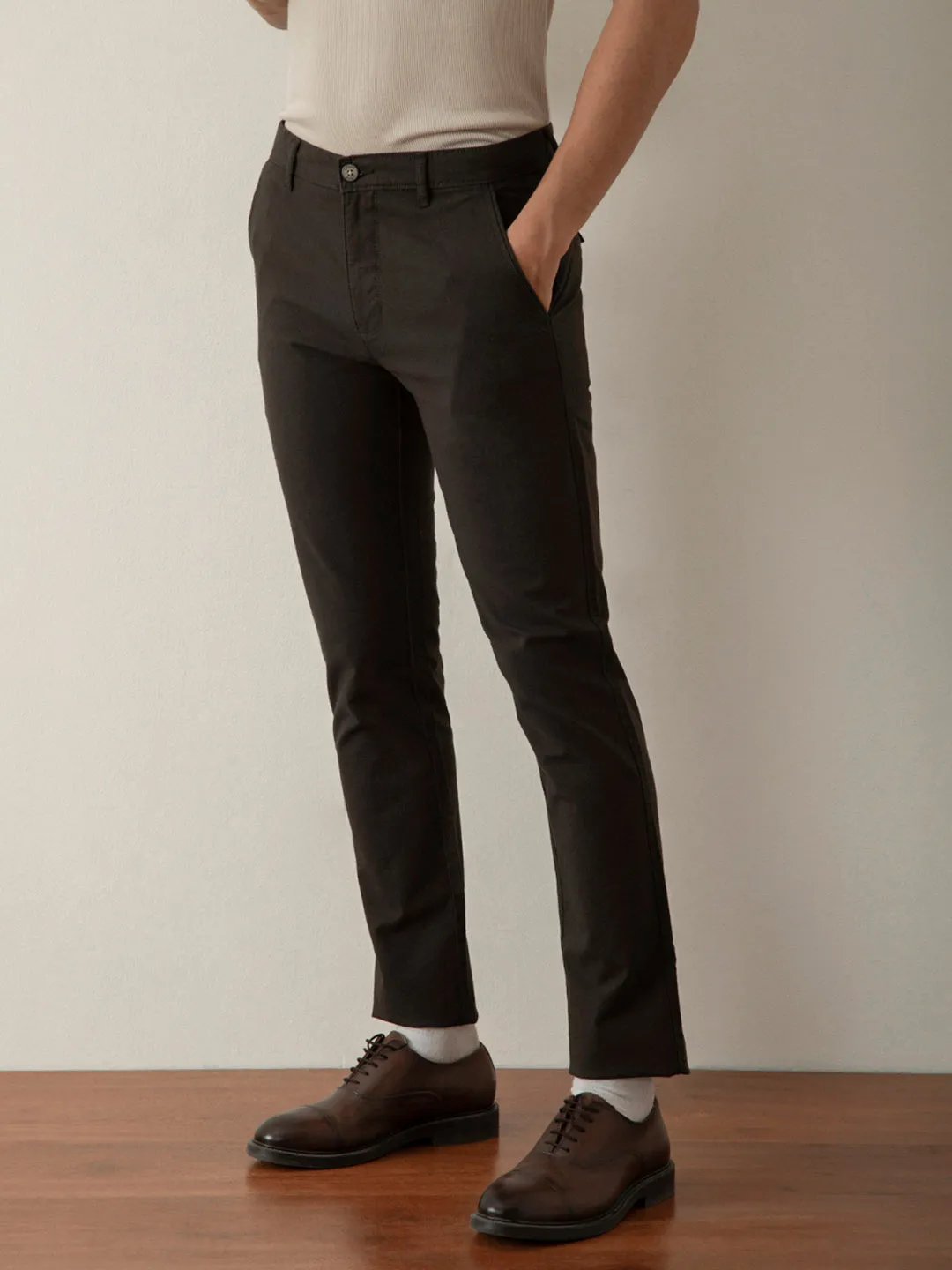 Olive Solid Slim Fit Trouser