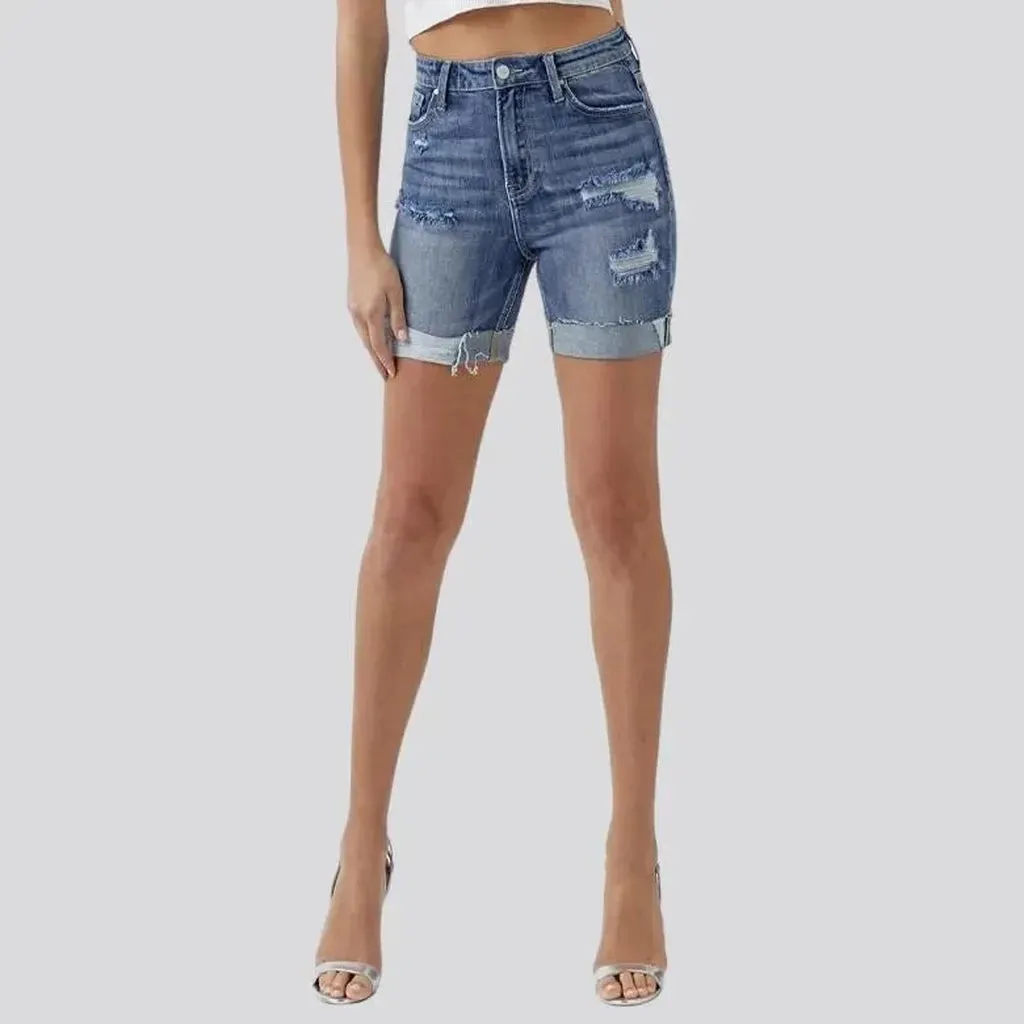 Skinny women's denim shorts