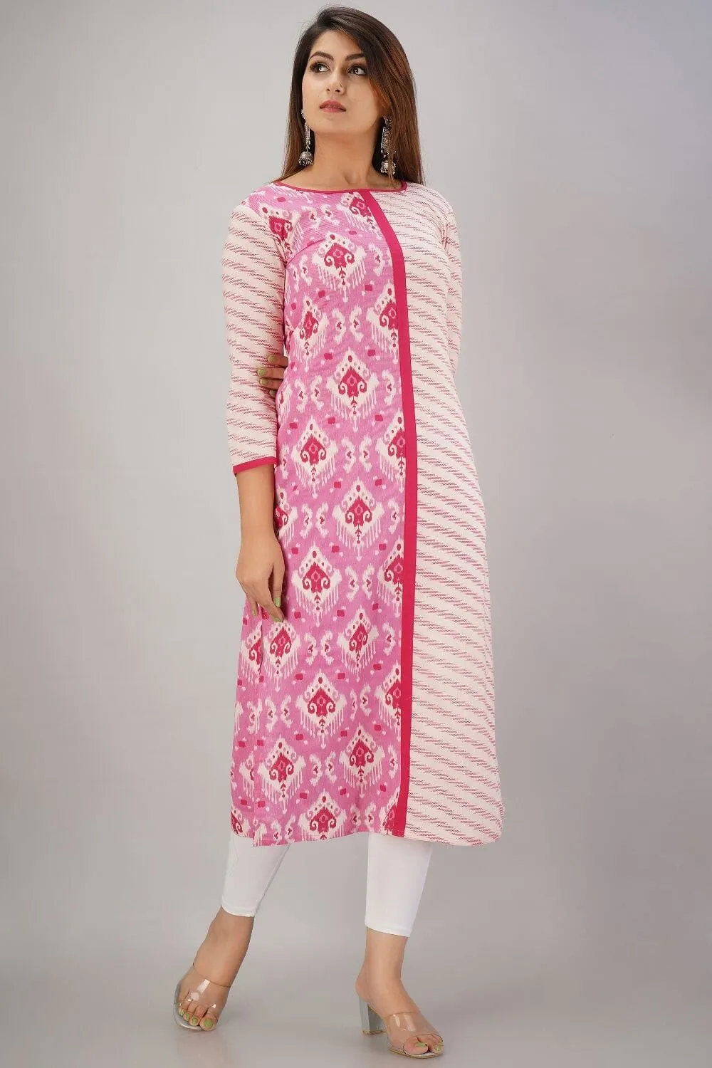 SVARCHI Women's Cotton Cambric Geometric Printed Straight Kurta (Pink)