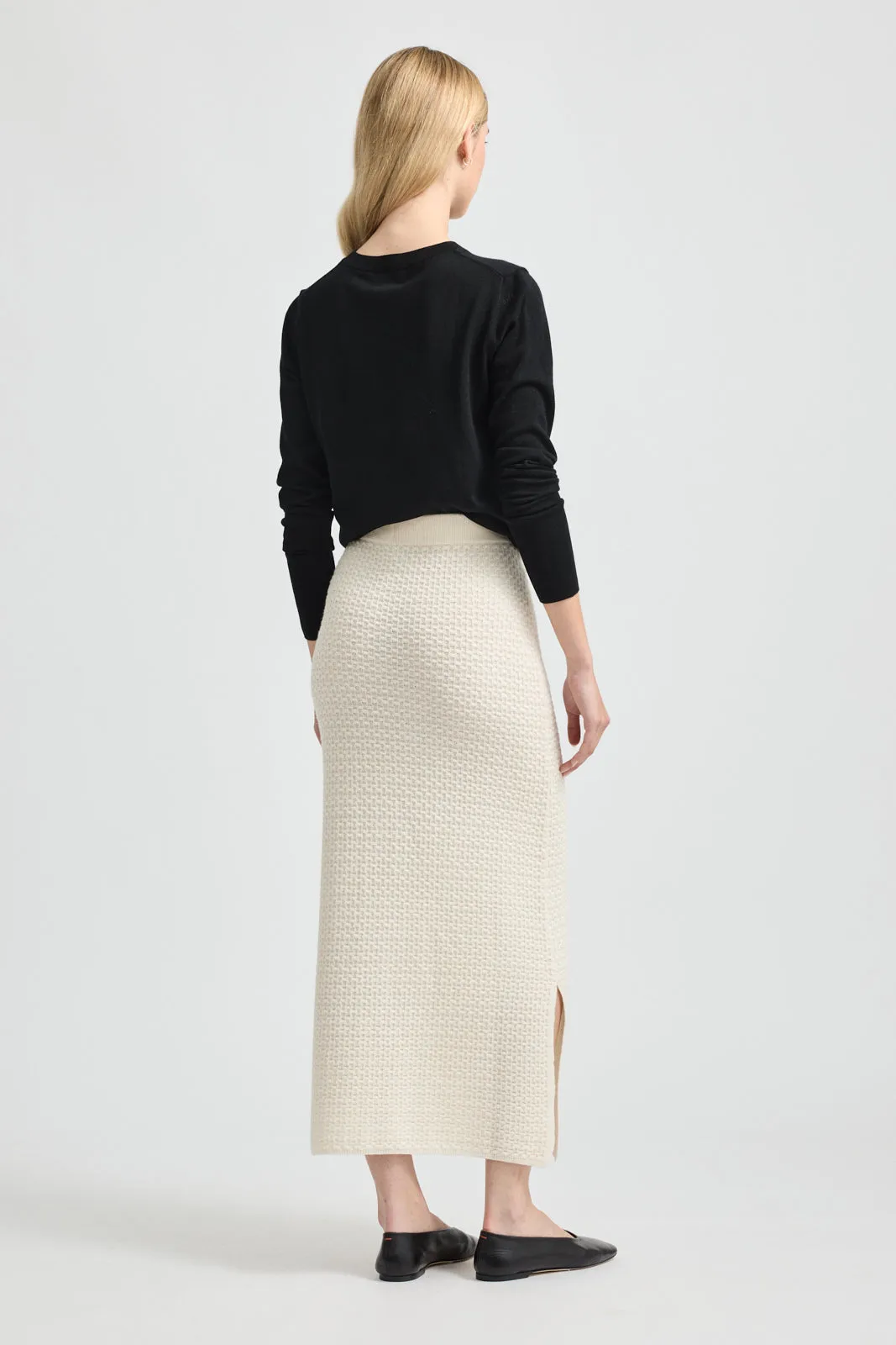 TEXTURED STITCH SKIRT