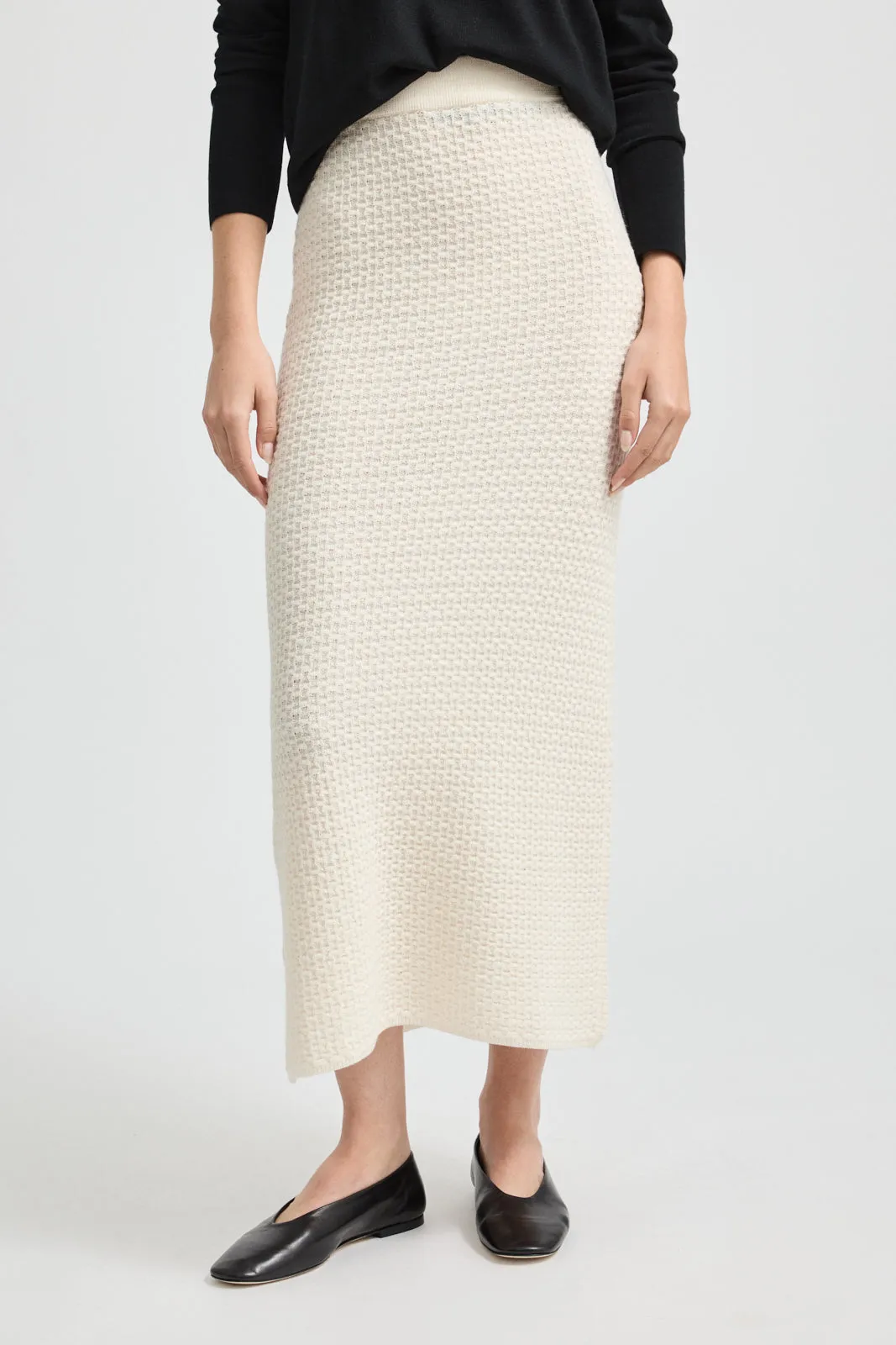 TEXTURED STITCH SKIRT