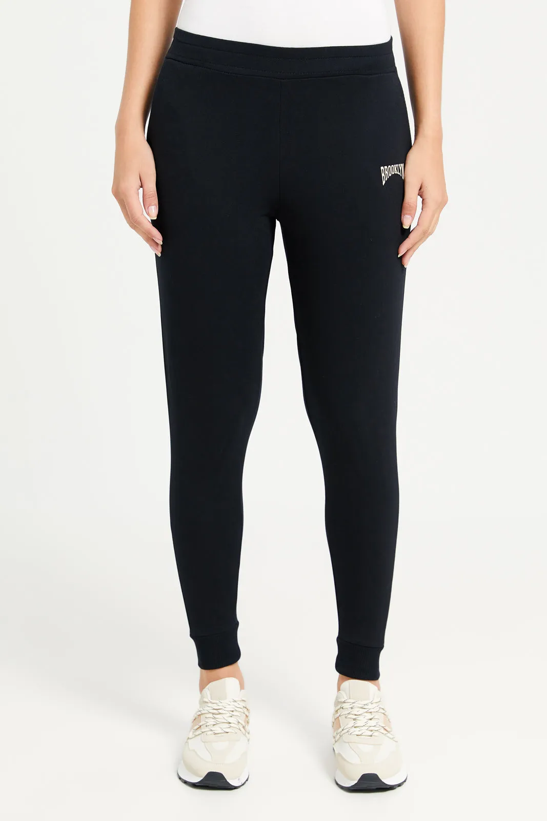 Women Black Straight Fit Plain Pants